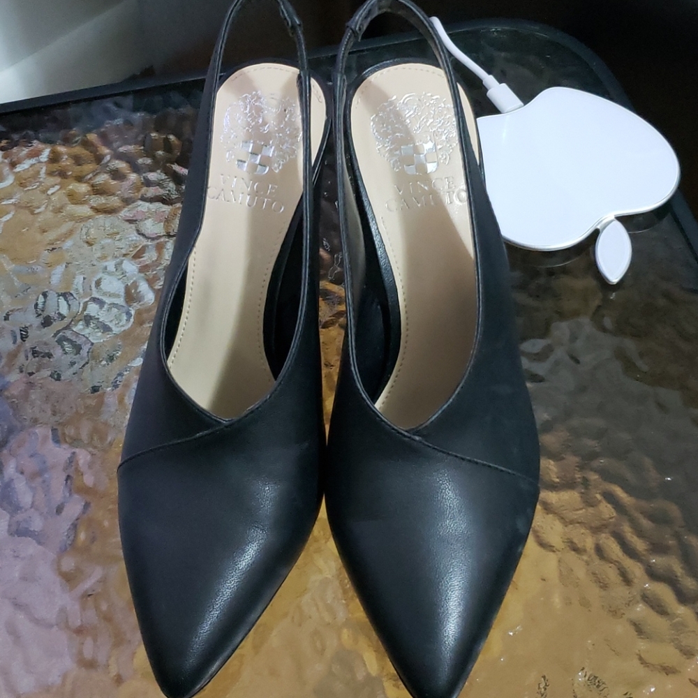 VINCE CAMUTO SHOES